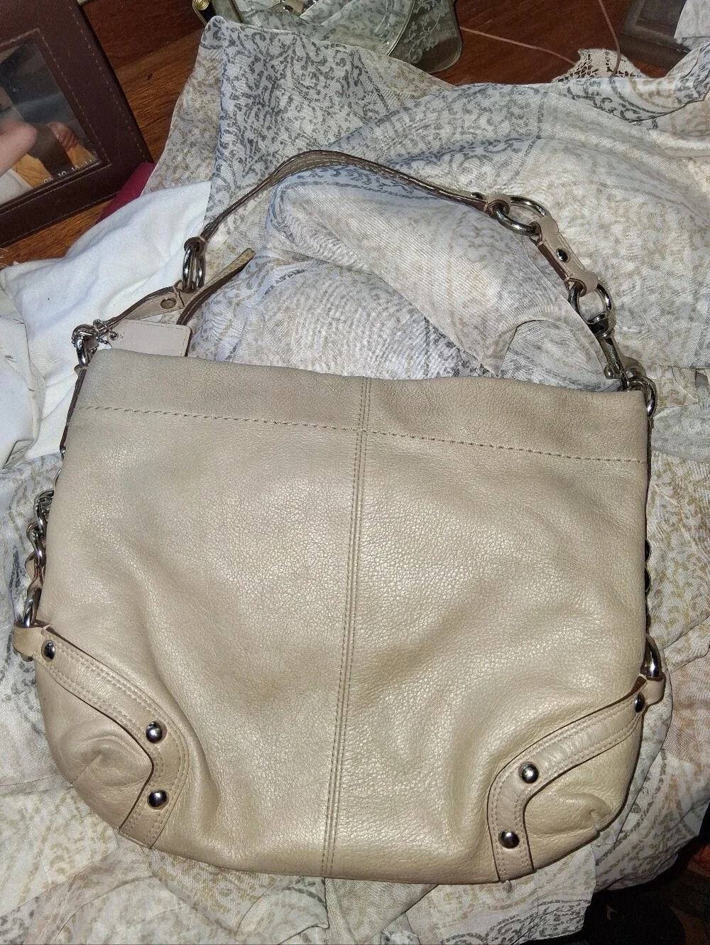 Coach Carly shoulder bag leather